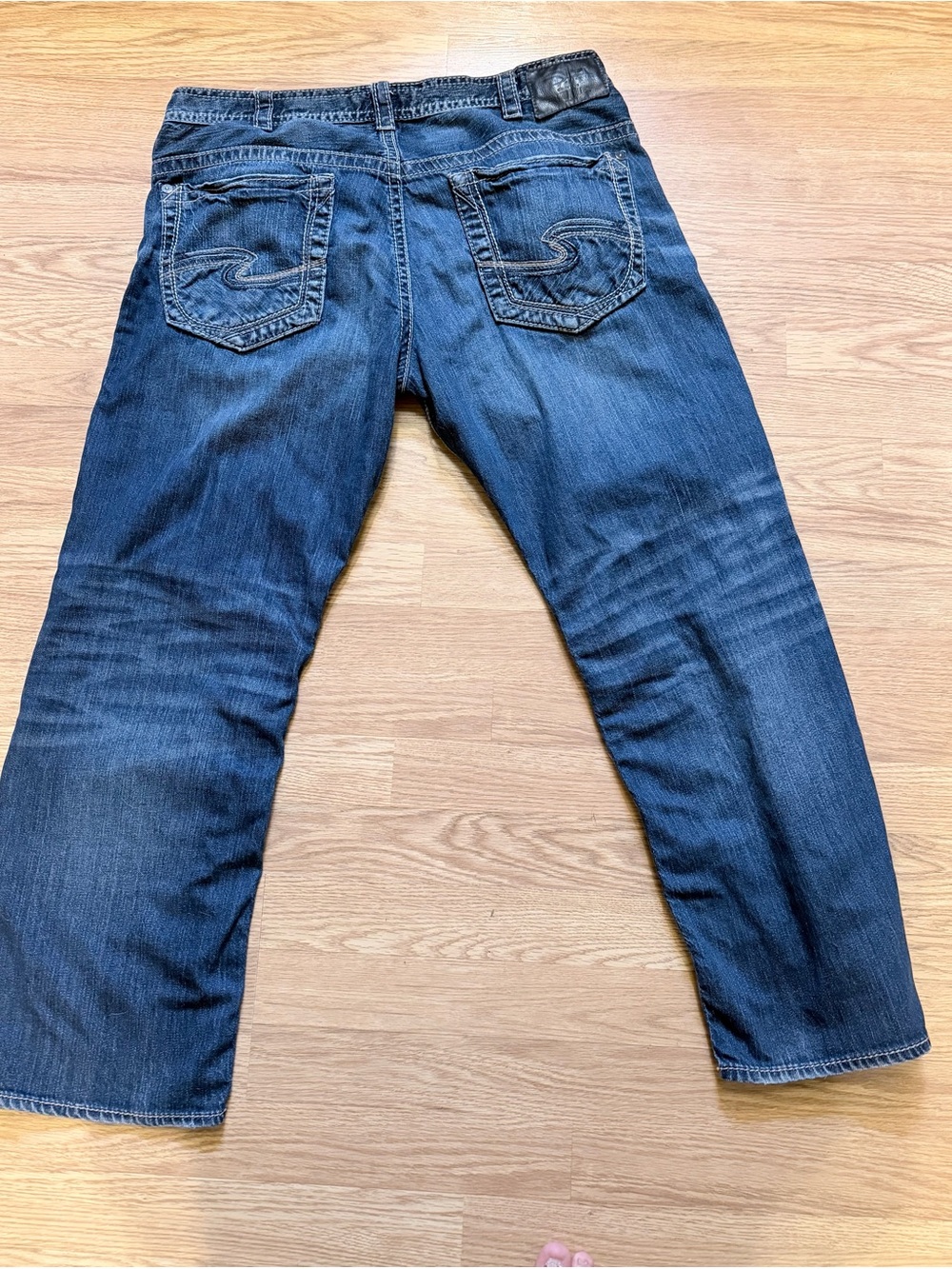Silver Jeans Men's Indigo Relaxed Fit Denim